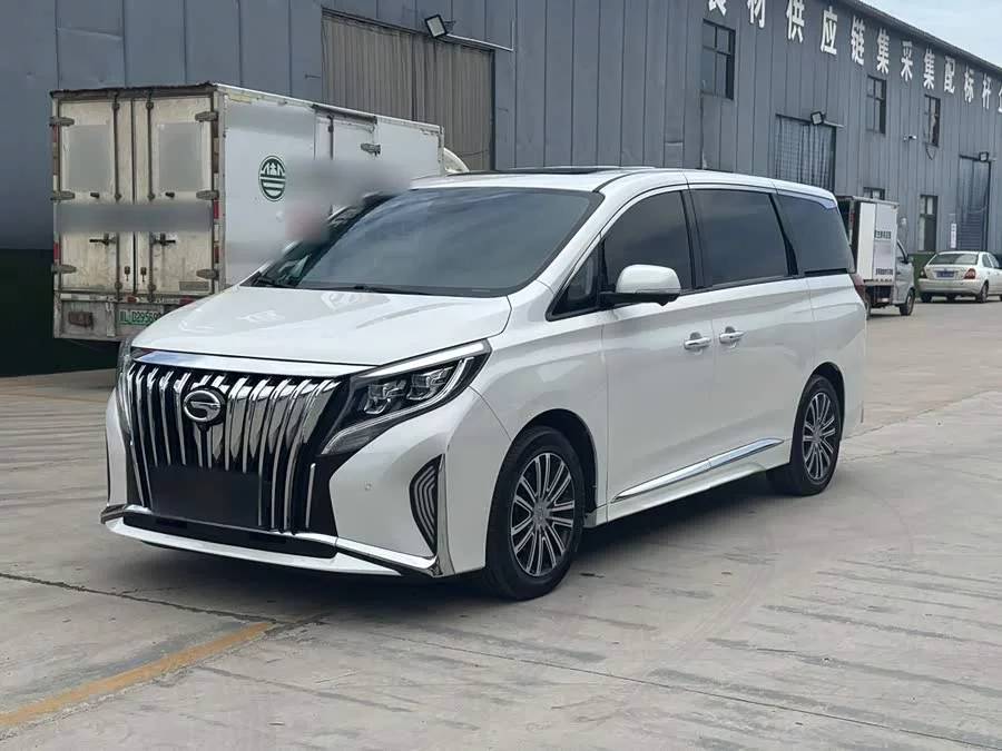 GAC Trumpchi M8