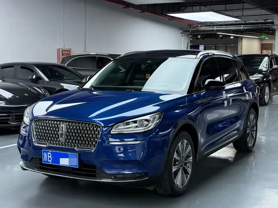 Lincoln Adventurer