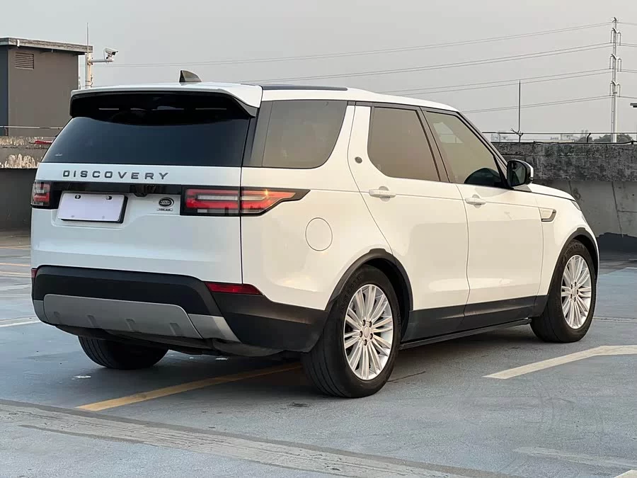Land Rover finds