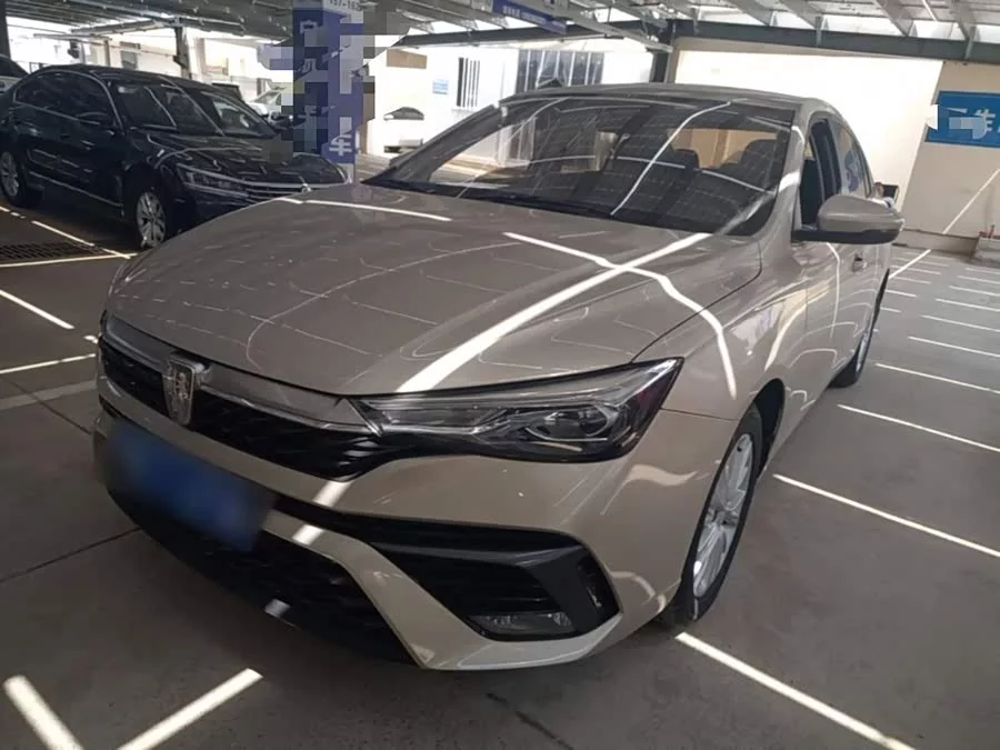 Roewe i5