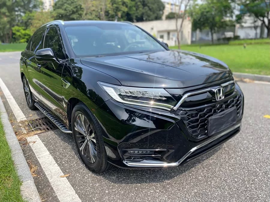 Honda UR-V