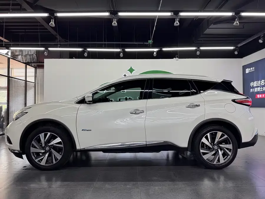 Nissan Loulan