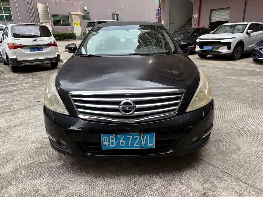 Nissan Teana
