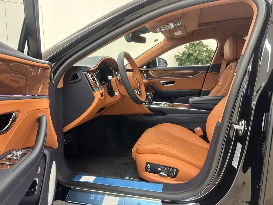 Bentley Flying Spur PHEV