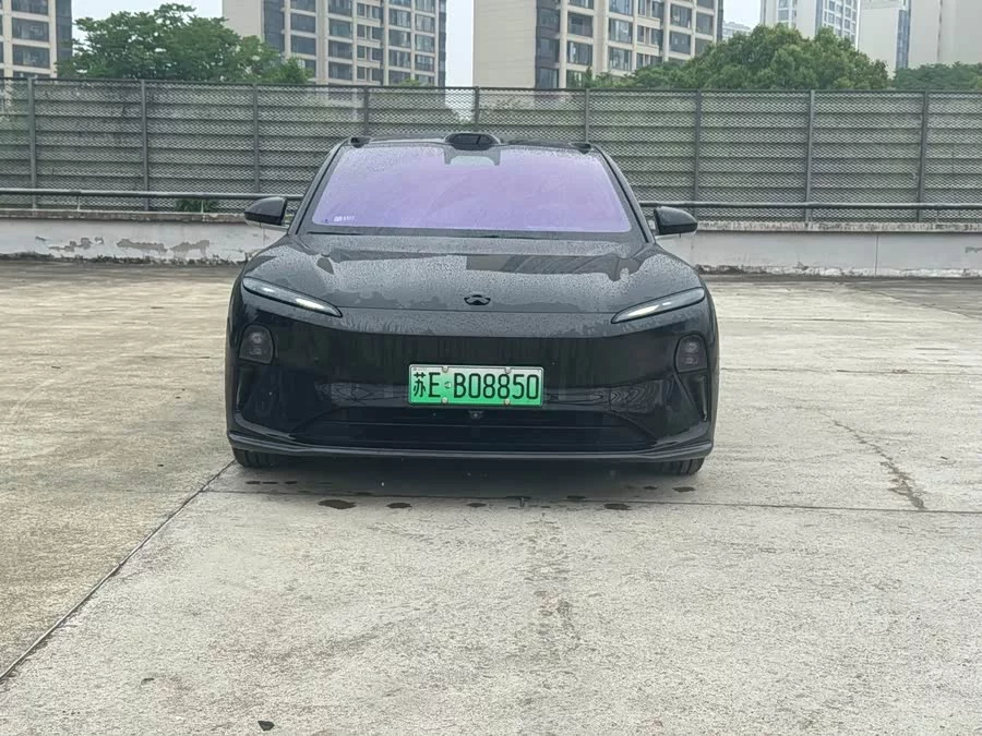 NIO ET5T