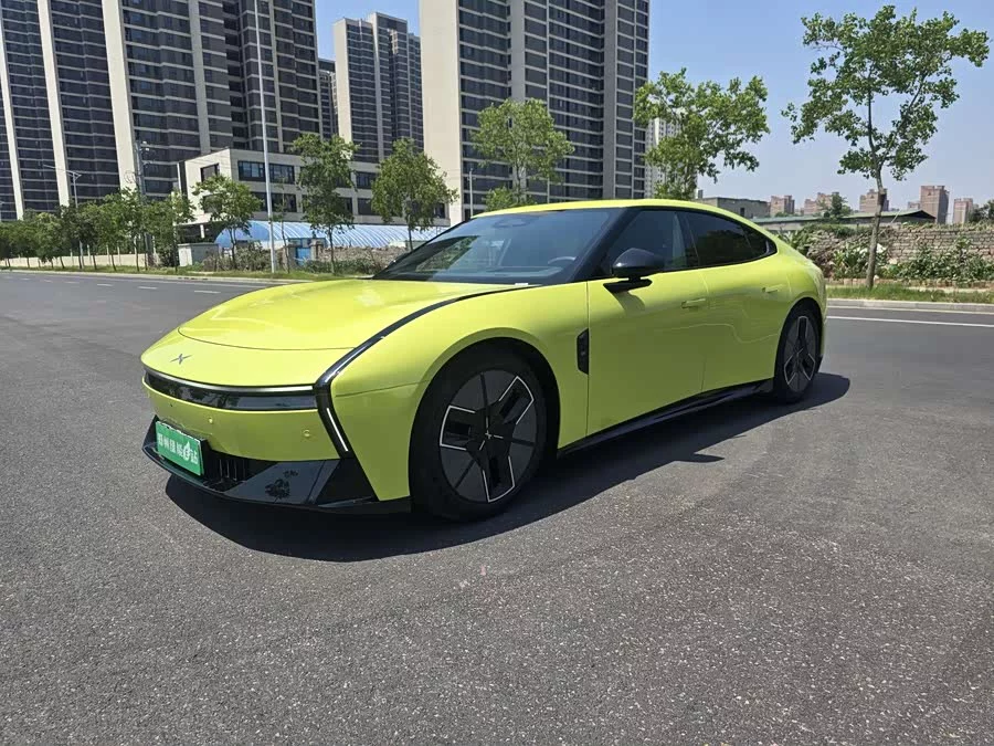 Xpeng P7