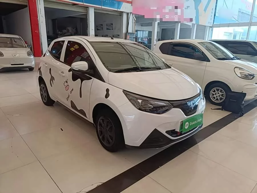 Jiangling Easy EV2