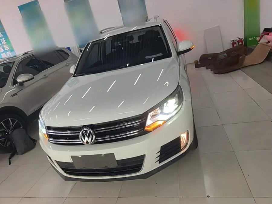 Volkswagen Tiguan