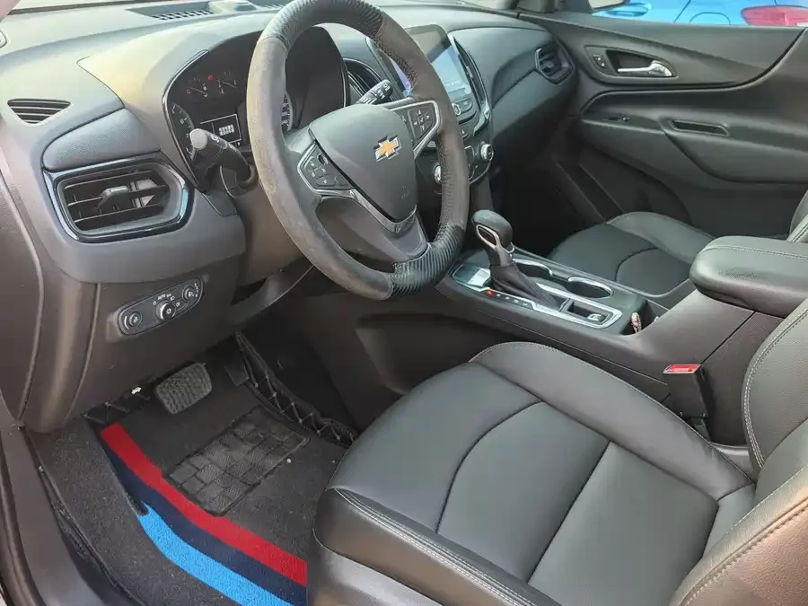 Chevrolet Explorer