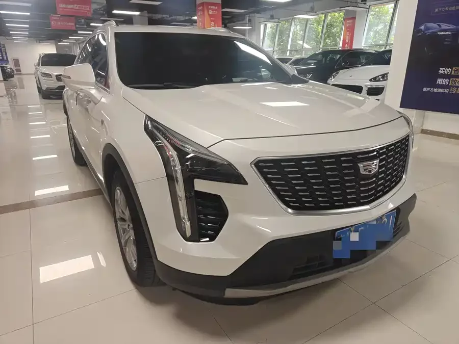 Cadillac XT4