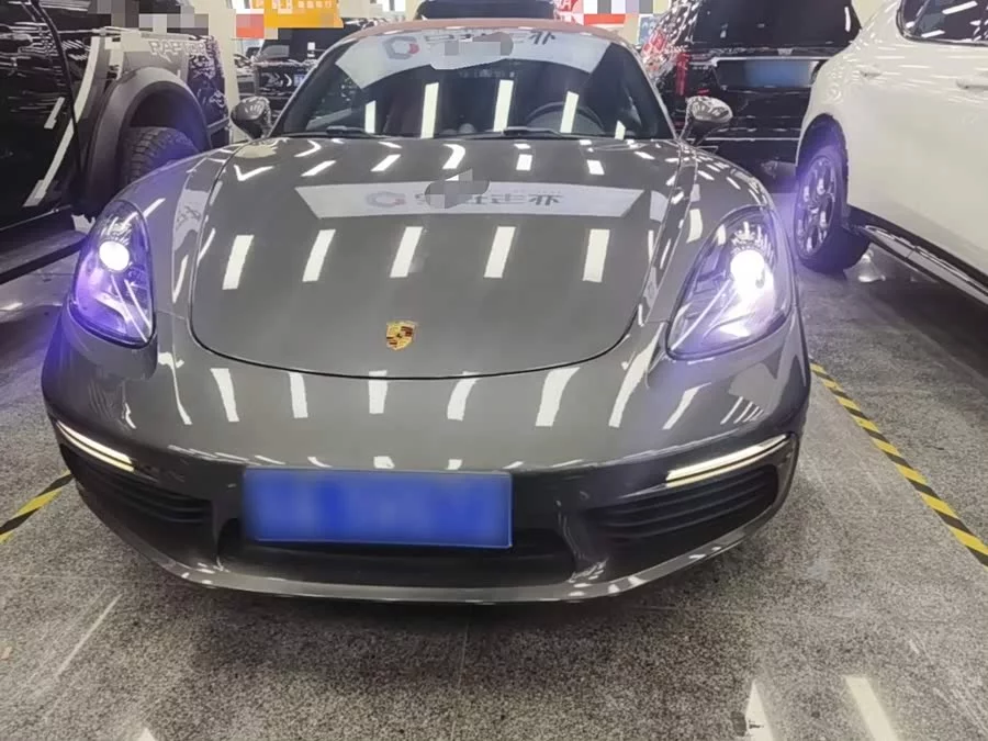 Porsche 718