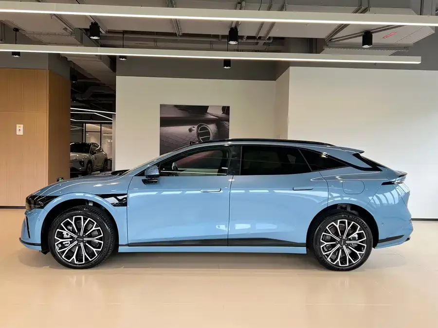 Zeekr 007GT