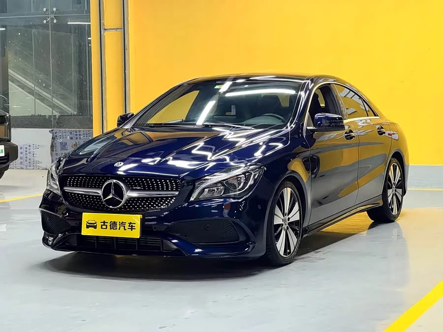 Mercedes-Benz CLA