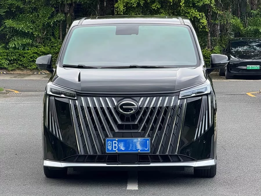 GAC Trumpchi M8