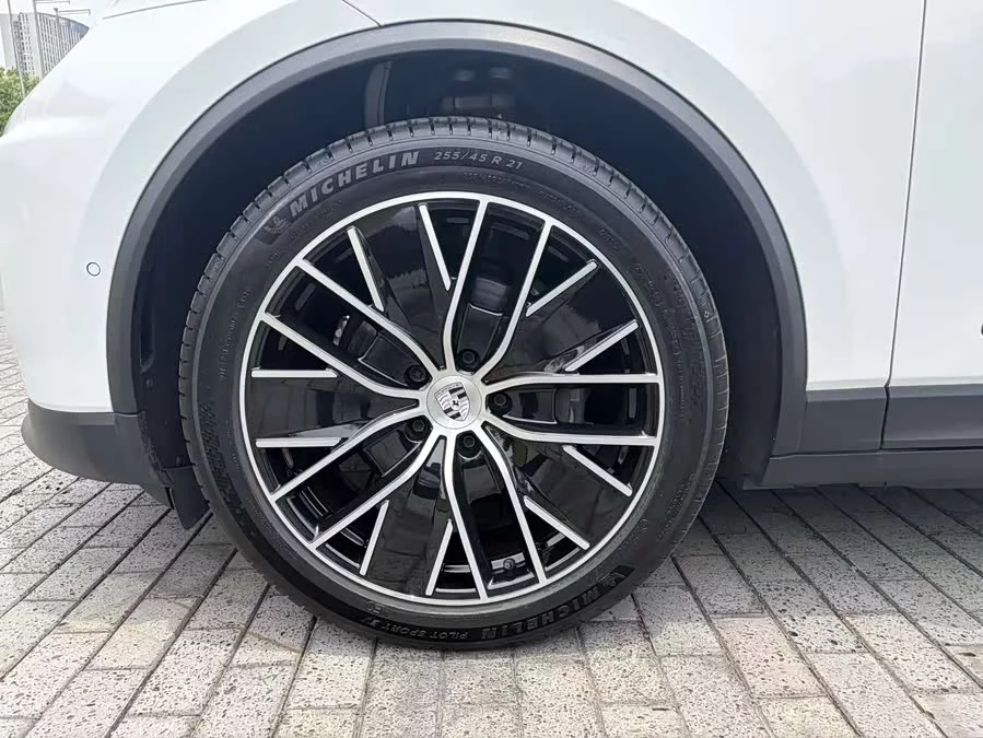Porsche Macan New Energy