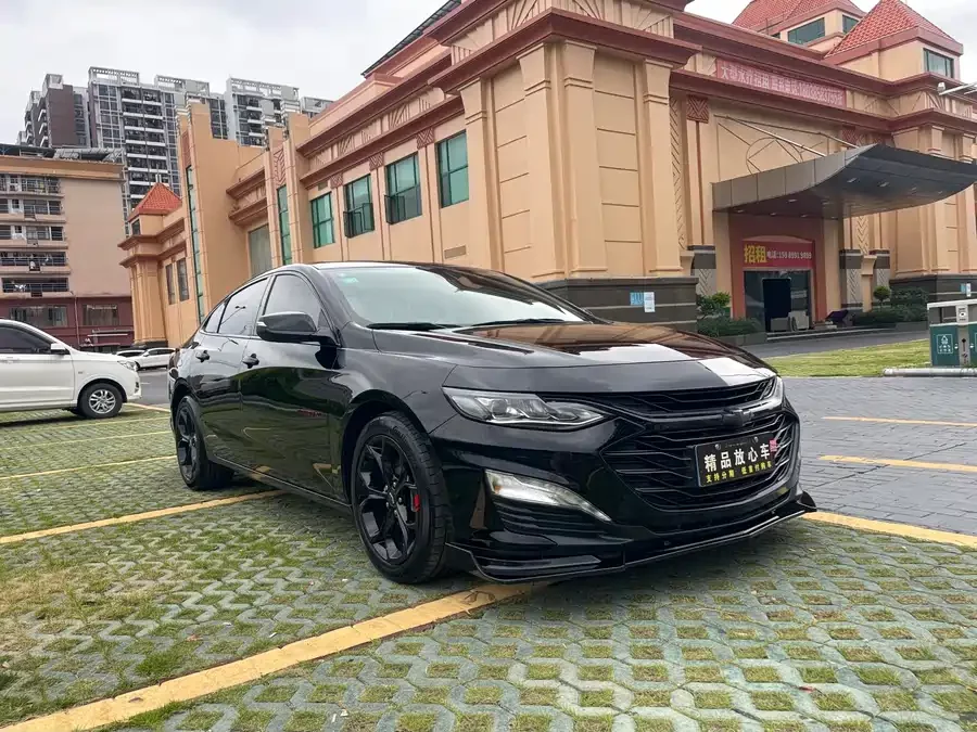 Chevrolet Malibu XL