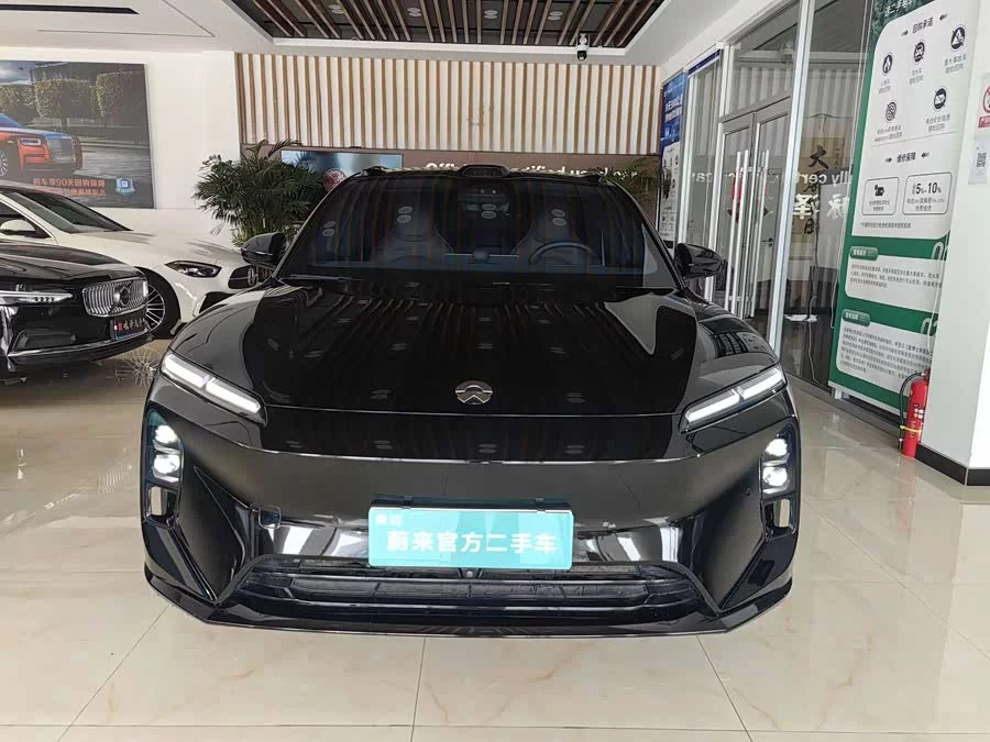 NIO ET5T