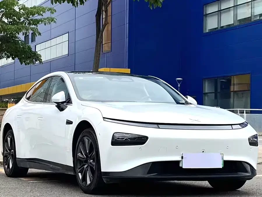 Xpeng P7