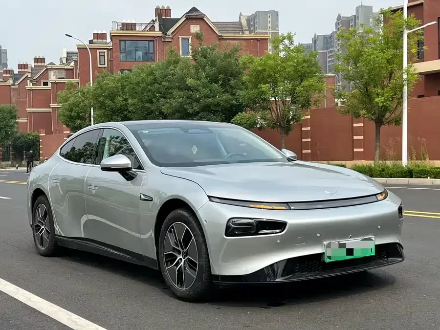 Xpeng P7