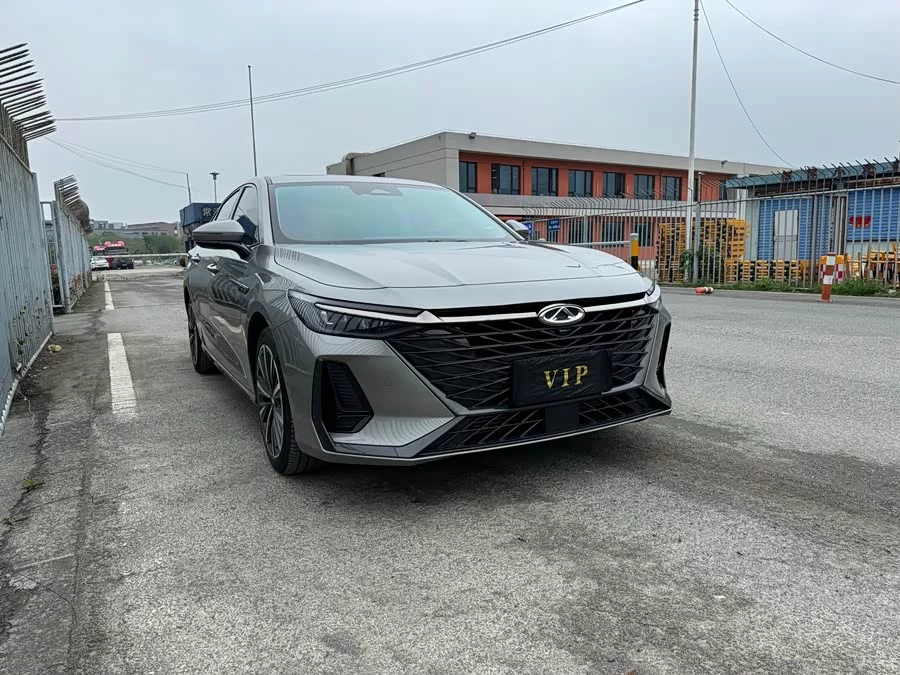 Chery Arrizo 8