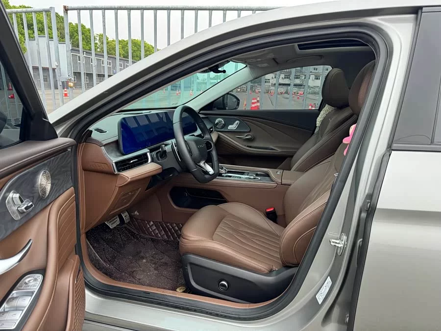 Chery Arrizo 8