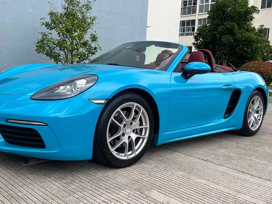 Porsche 718