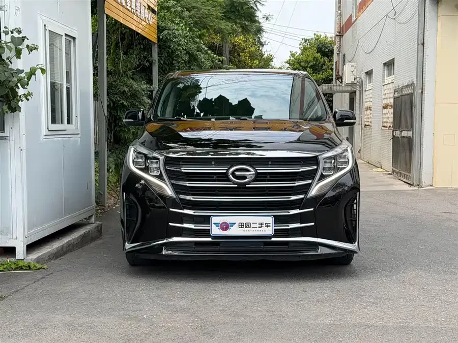 GAC Trumpchi M8
