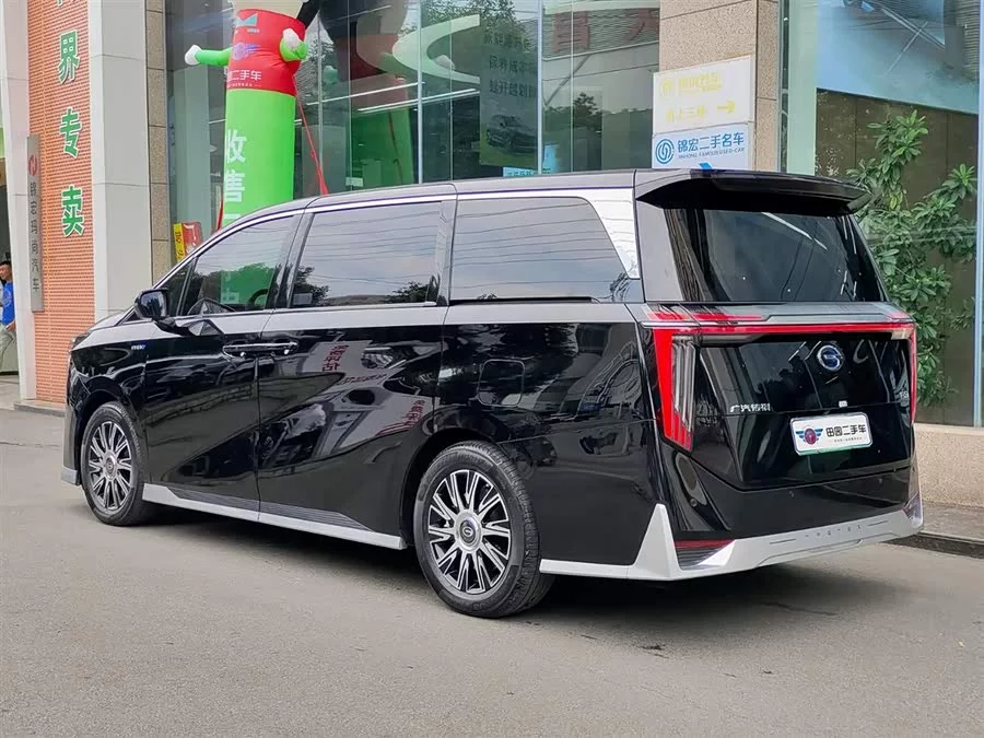 GAC Trumpchi E9