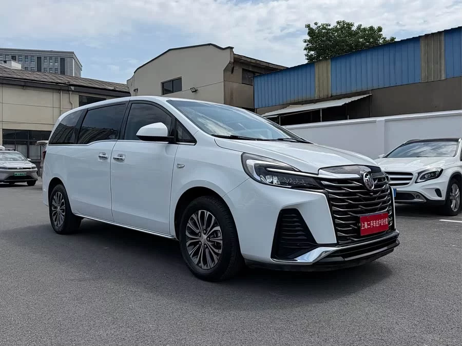 Buick GL8