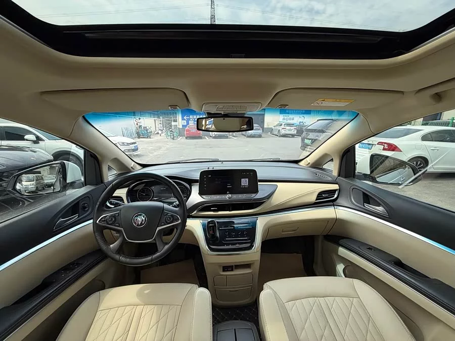 Buick GL8
