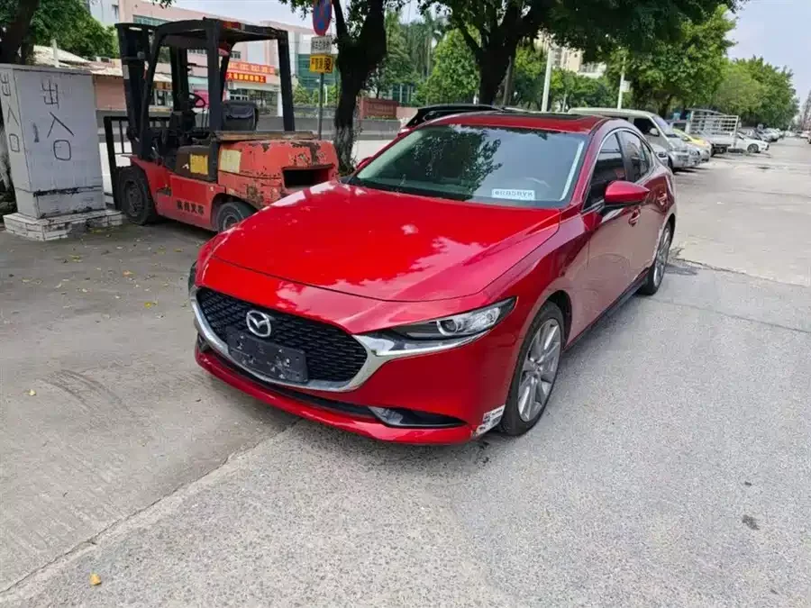 Mazda 3