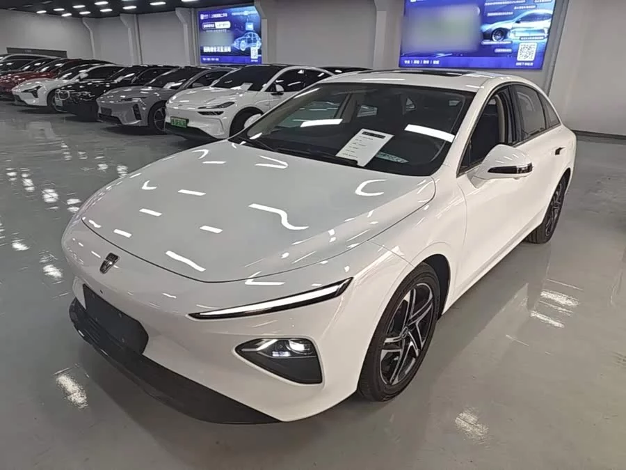 Roewe D7