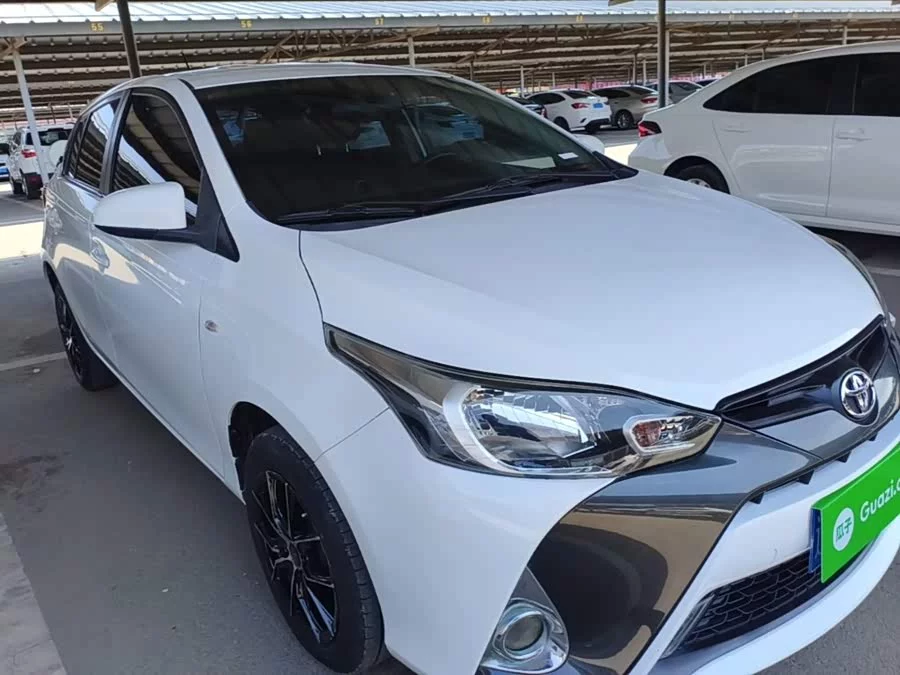 Toyota YARiS L