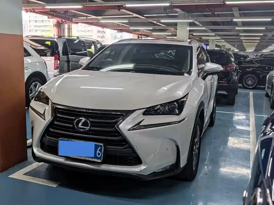 Lexus NX
