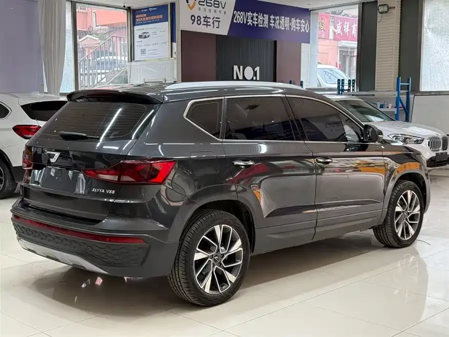 Jetta VS5
