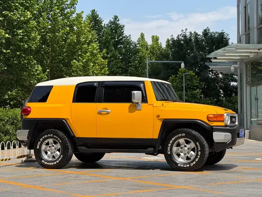 Toyota FJ Cruiser