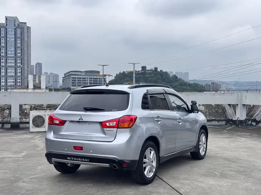 Mitsubishi ASX