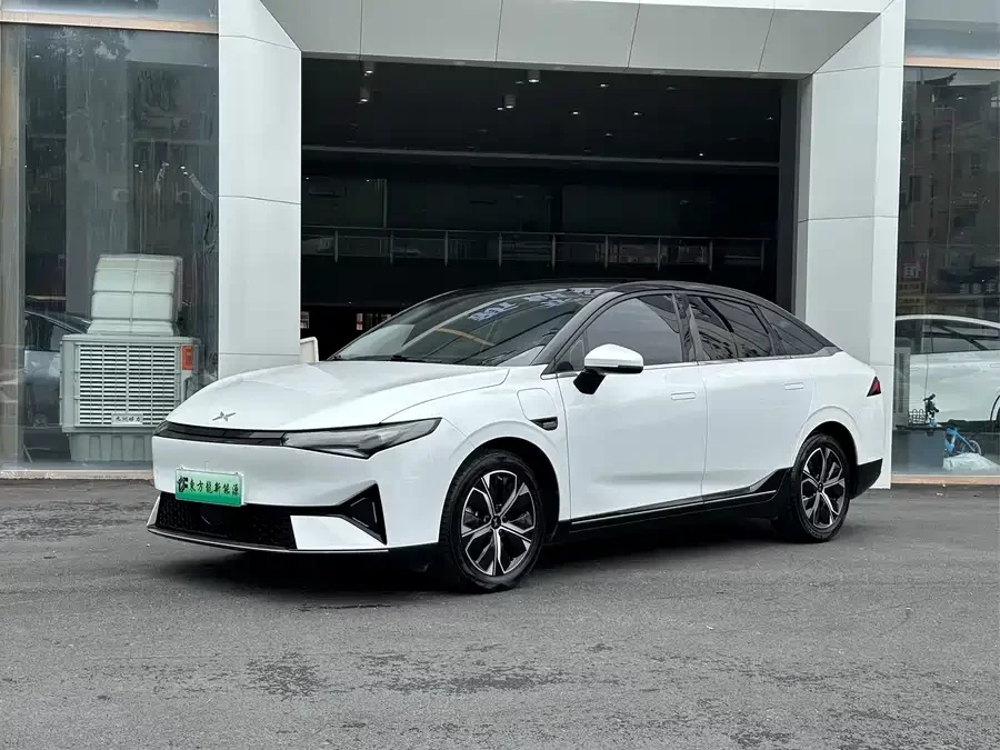 Xpeng P5