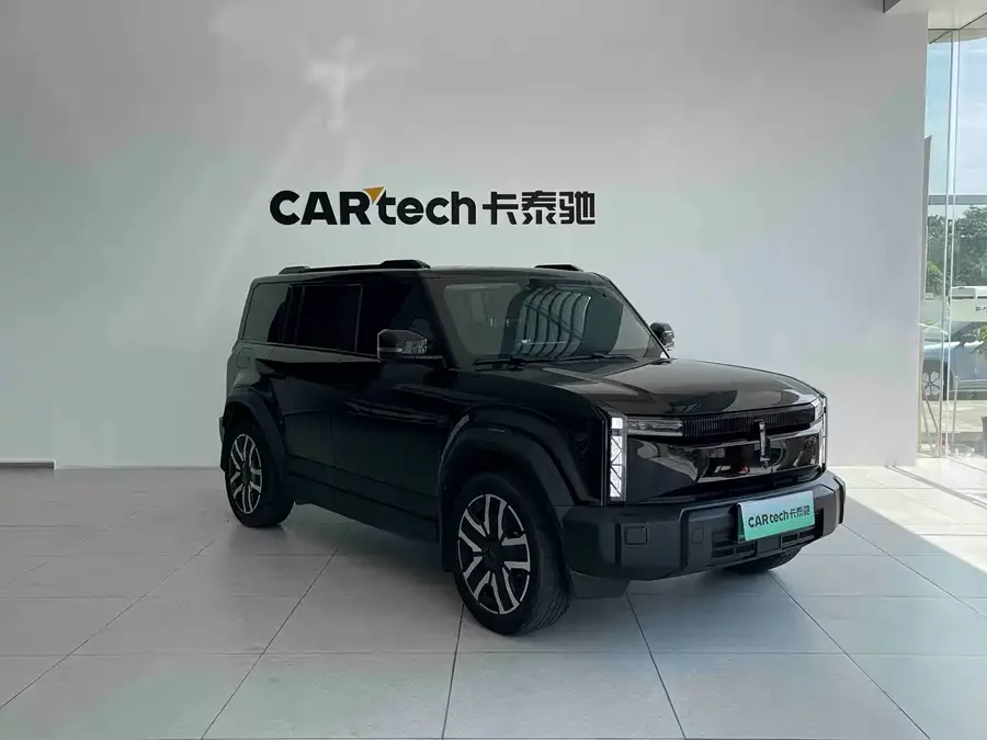 iCAR 03