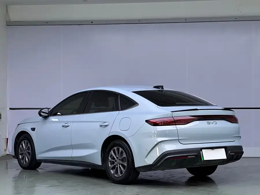 BYD Qin L