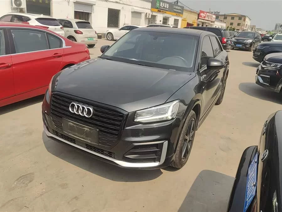 Audi Q2L