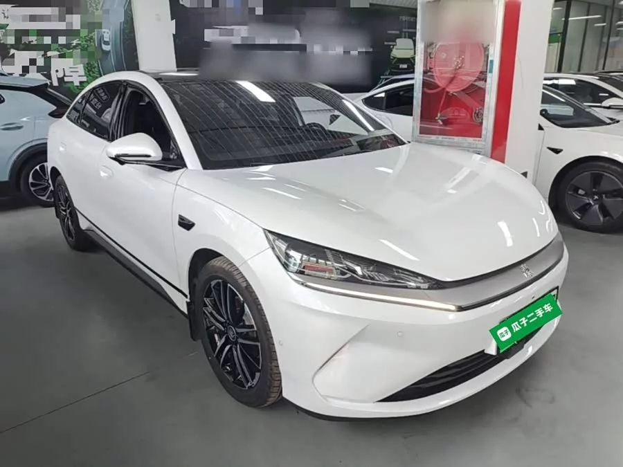 BYD Qin L