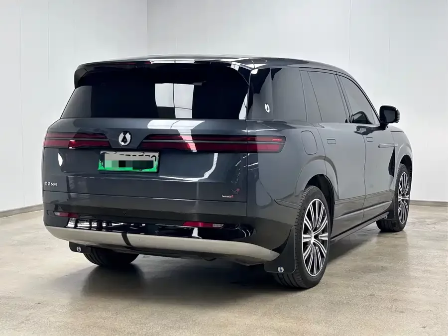BYD N9