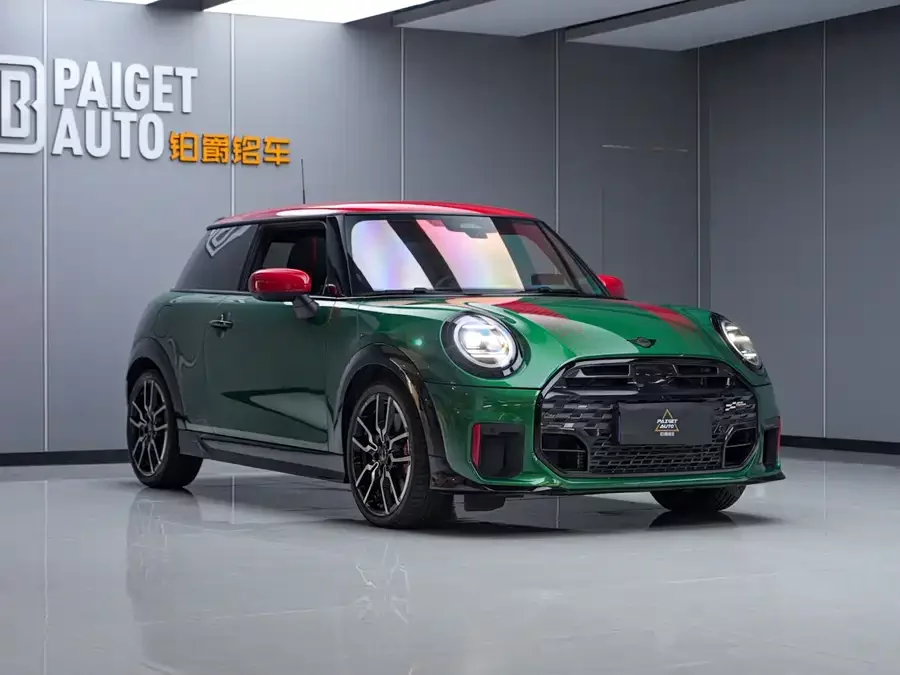 MINI JCW