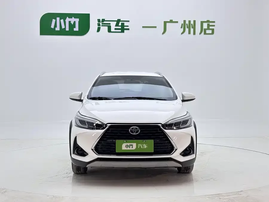 Toyota YARiS L