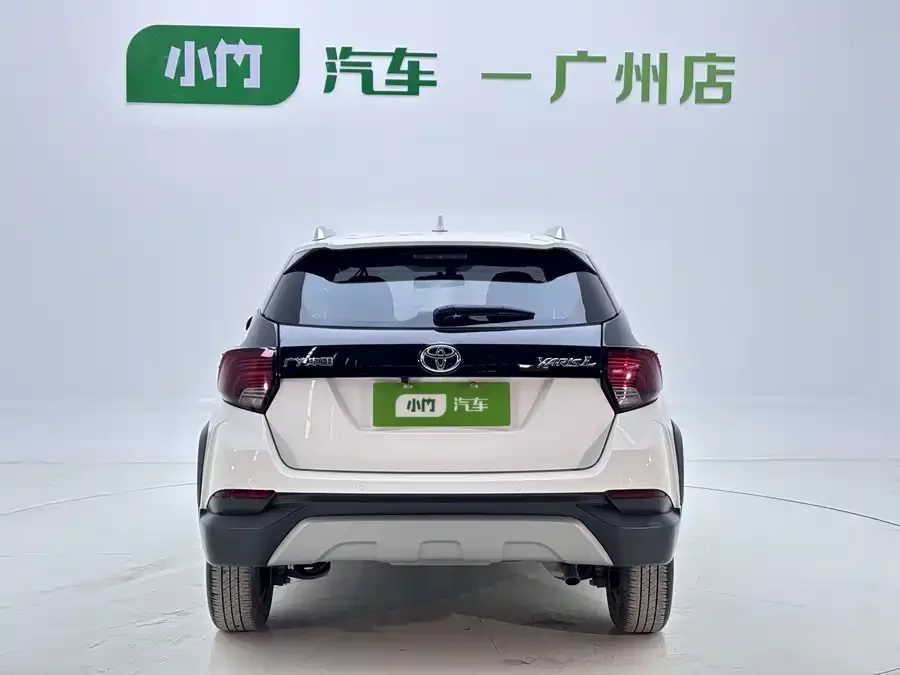 Toyota YARiS L