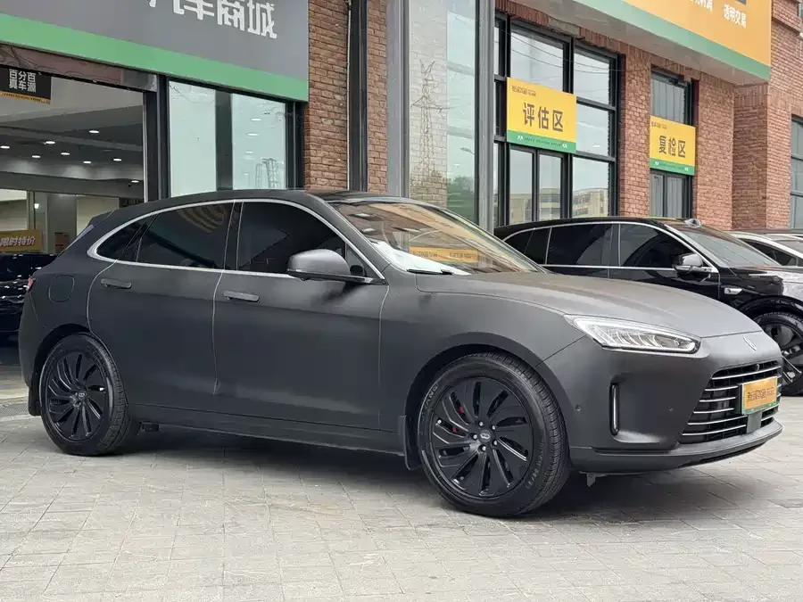 AITO Wenjie M5