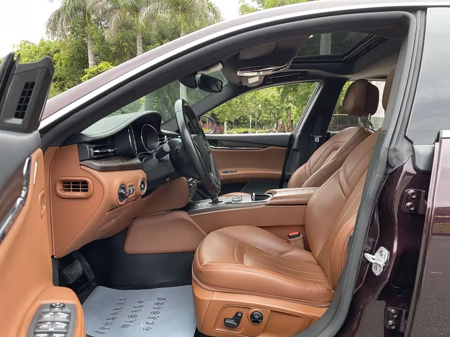 Maserati President