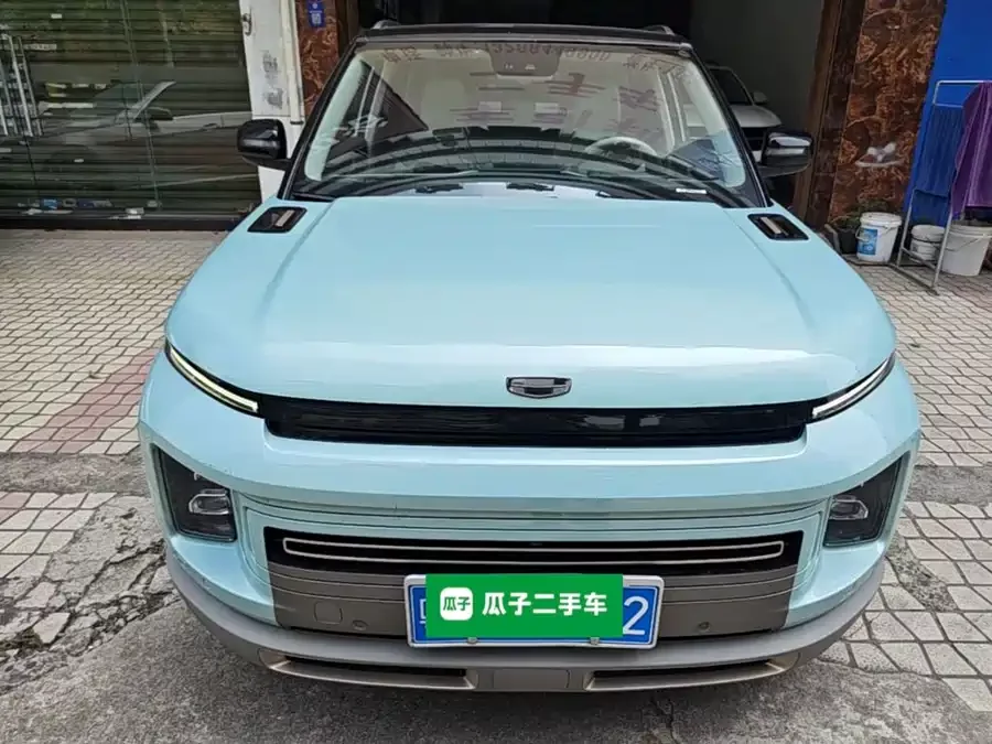 Geely ICON
