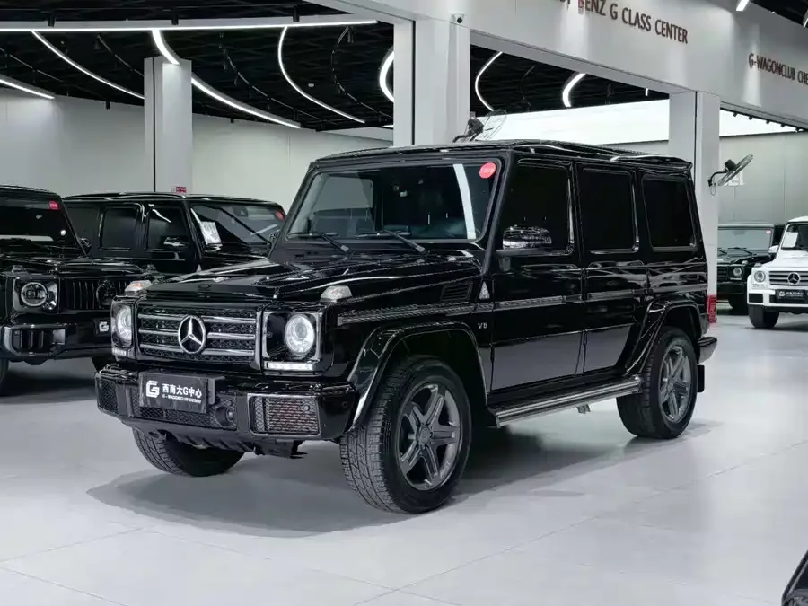 Mercedes Benz G-rated